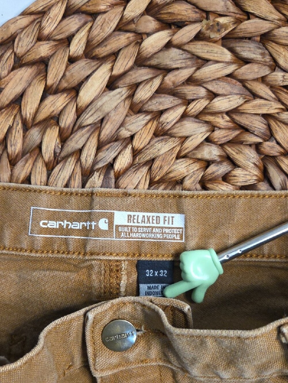 Carhartt Men’s Brown/Tan Cargo Work Pants - Picture 5 of 8